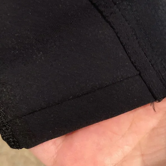 Athleta Momentum Black Sport Shirt with Thumb Holes - Picture 3 of 4